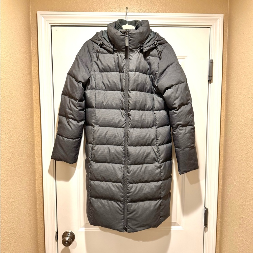 Lands' End Gray Puffer Coat - Picture 2 of 7